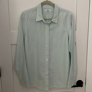 Vineyard vines button down